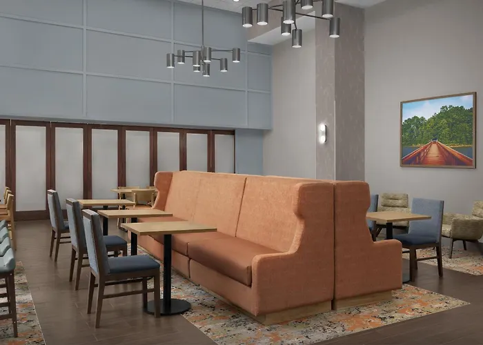 Hampton Inn & Suites Huntersville