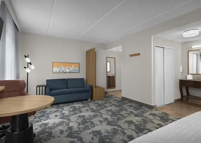 Hampton Inn & Suites Huntersville