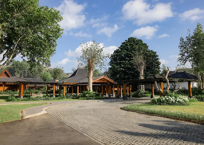 Manohara Borobudur Cultural Center