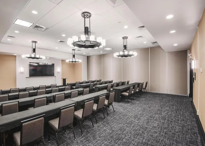 Hilton Birmingham Downtown At Uab