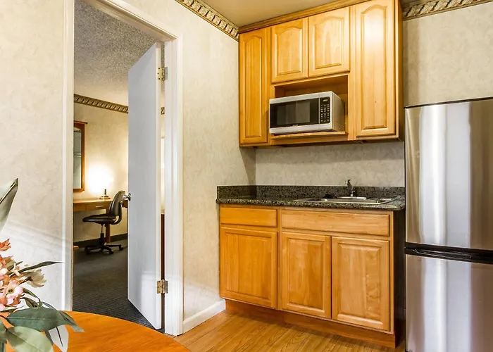 Quality Inn & Suites Silicon Valley