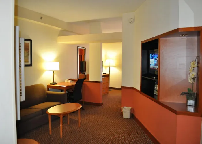 Holiday Inn Express Williamston By Ihg