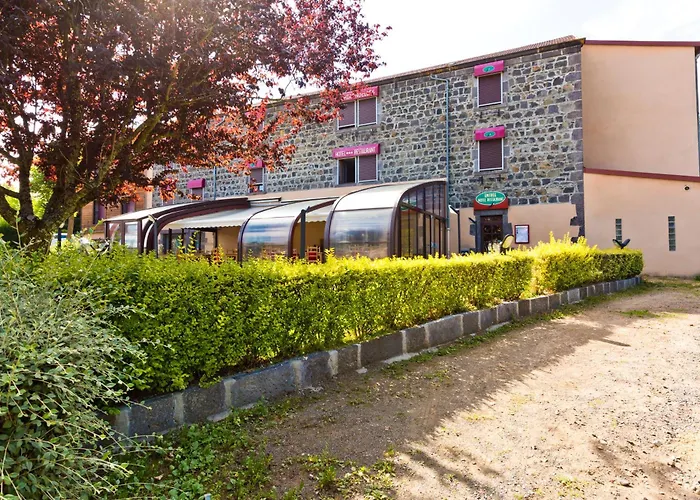 Les Hirondelles