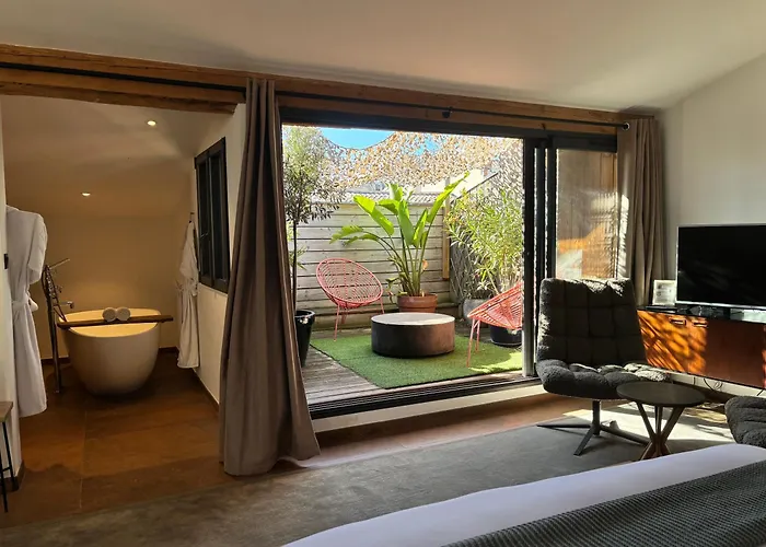 Casa Blanca B&B