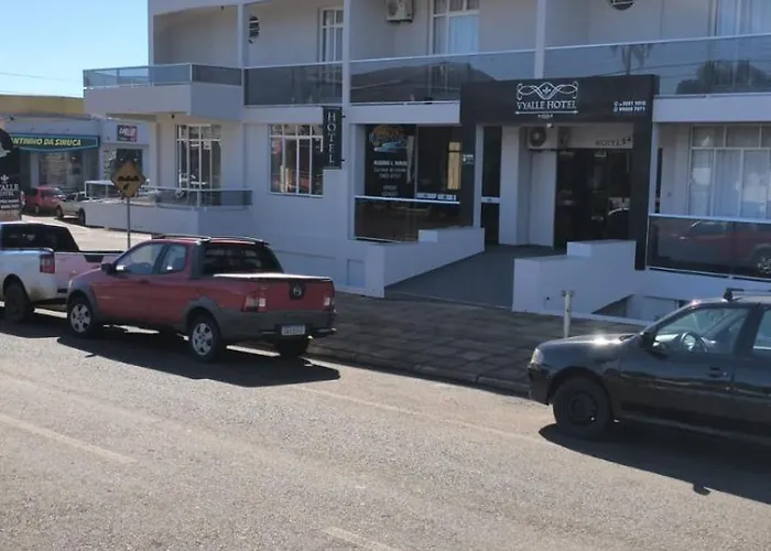 Vyalle Hotel