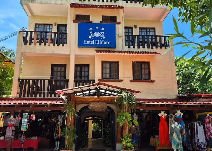 Hotel El Moro