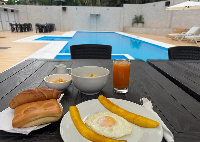 Los Bosques INN