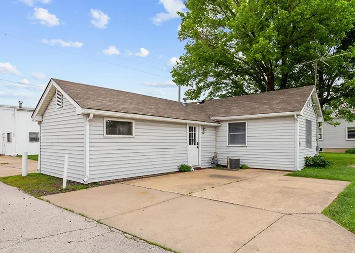 Wentzville One Bedroom Home