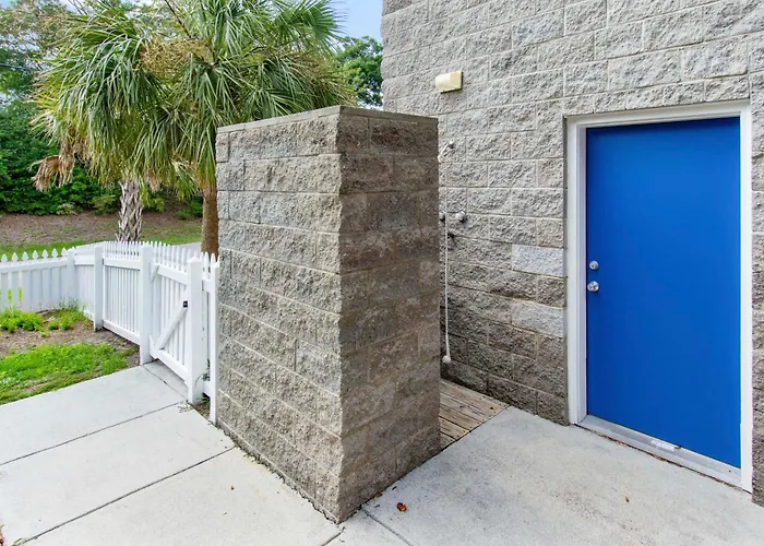 Beach Bunker By Emerald Isle Realty