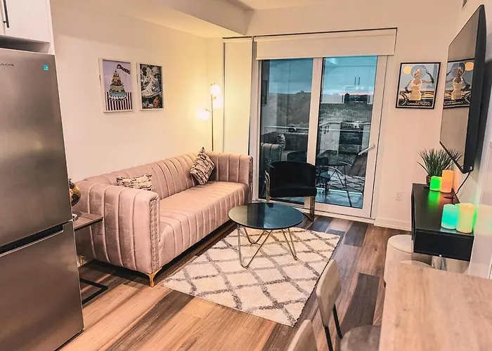 Luxcondo In The Downtown Kitchener Uptown Waterloo