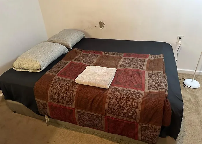 Nice Basement Room In The House