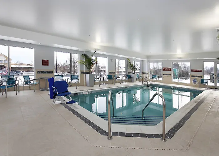 Towneplace Suites By Marriott Grove City Mercer/Outlets
