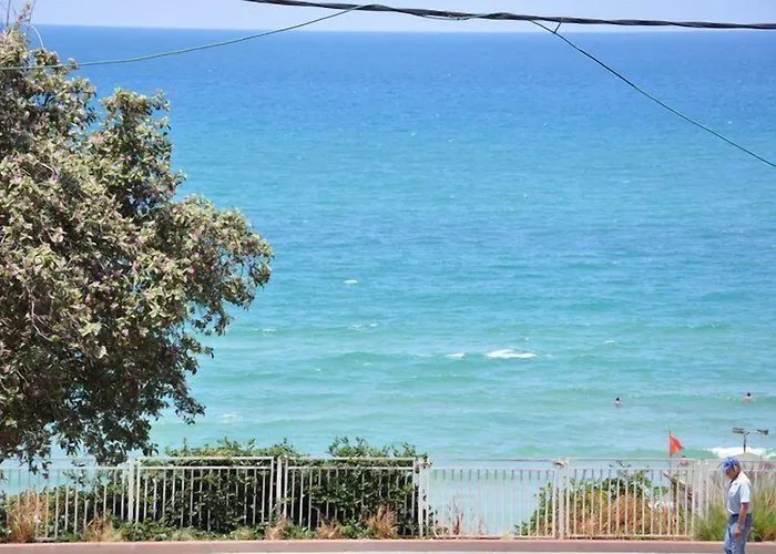 Hotel Suites Bat Yam