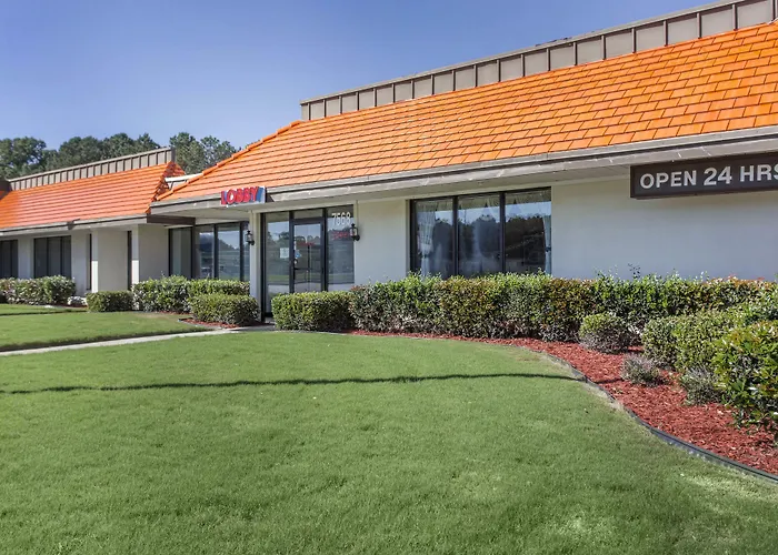 Super 8 By Wyndham Rocky Mount I-95 Exit 145