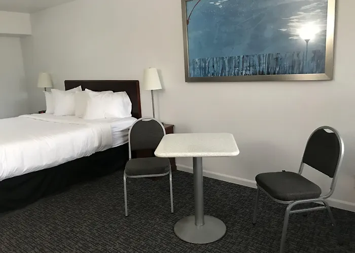 Grand Traverse Motel