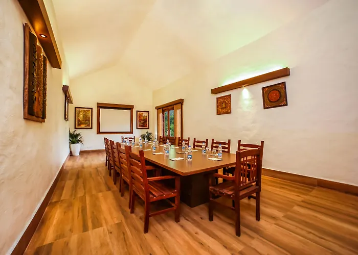 Lemon Tree Wildlife Resort, Bandhavgarh
