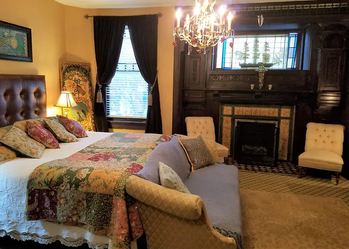 Vandiver Inn