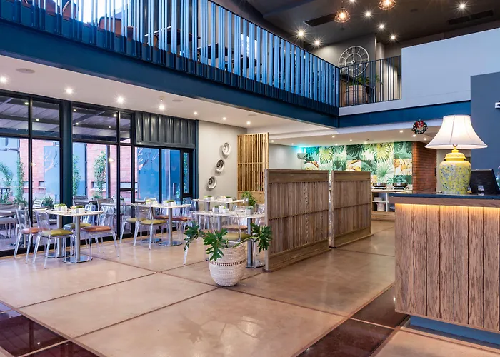 Aha Kathu Hotel
