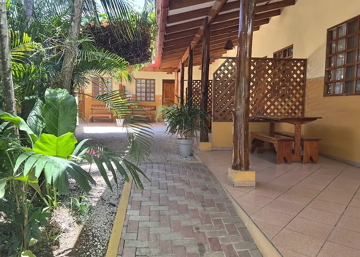 Cabinas El Colibri, Apart Hotel