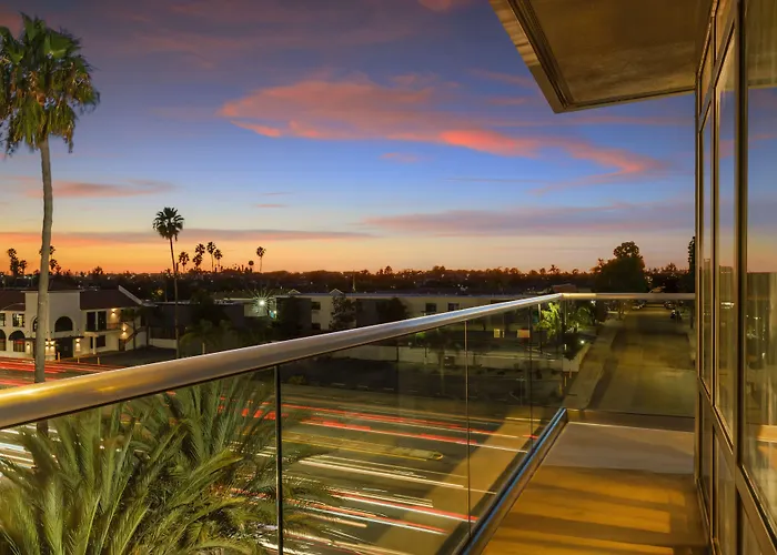 Hampton Inn & Suites Lax El Segundo