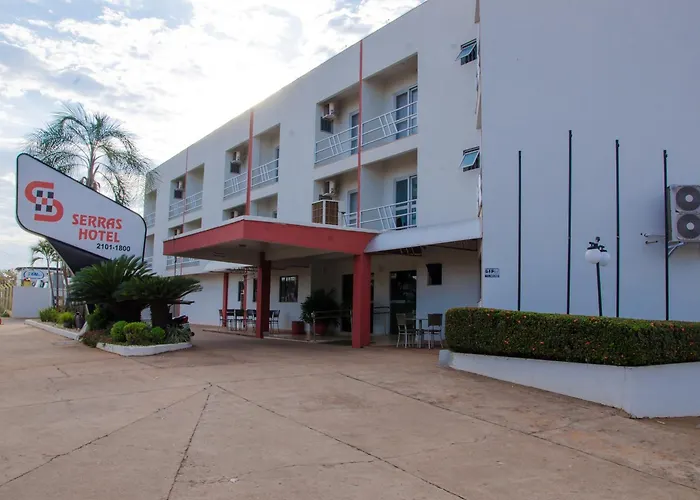 Serras Hotel