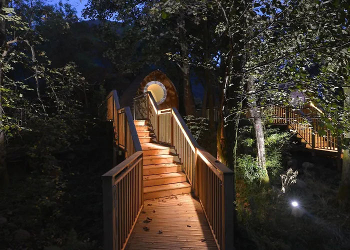 Riverbeds - Luxury Wee Lodges With Hot Tubs
