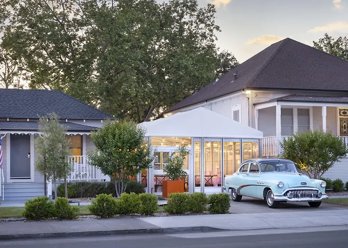 Dr Wilkinsons Backyard Resort And Mineral Springs A Member Of Design Hotels