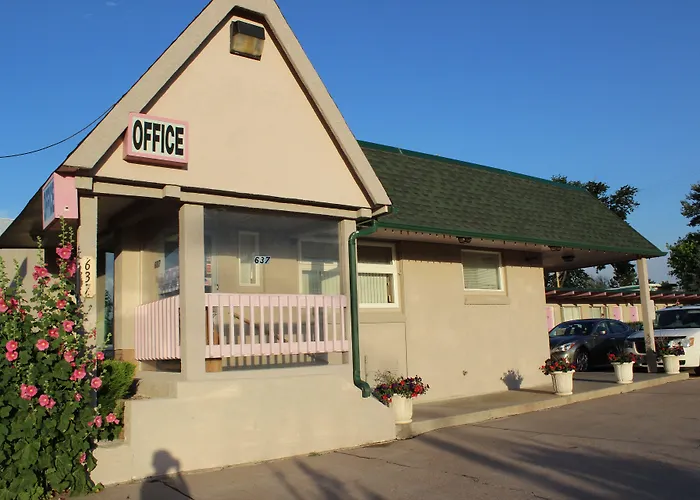 Safari Inn