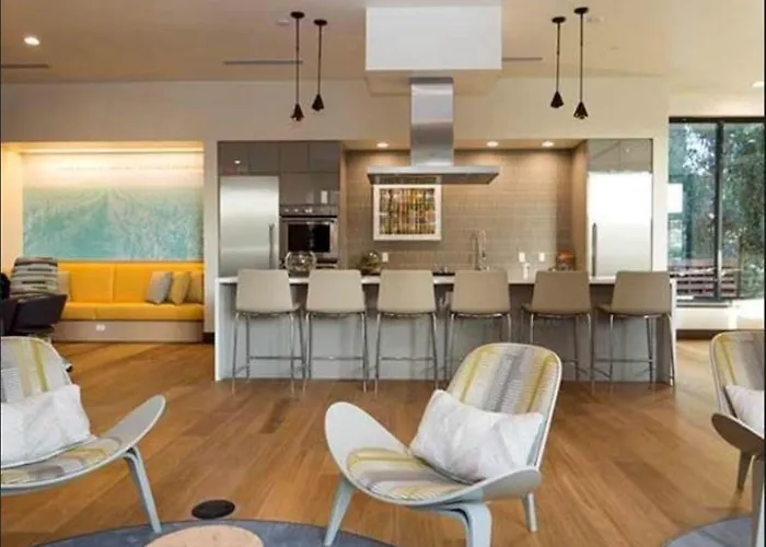 Global Luxury Suites At Downtown Mountain View