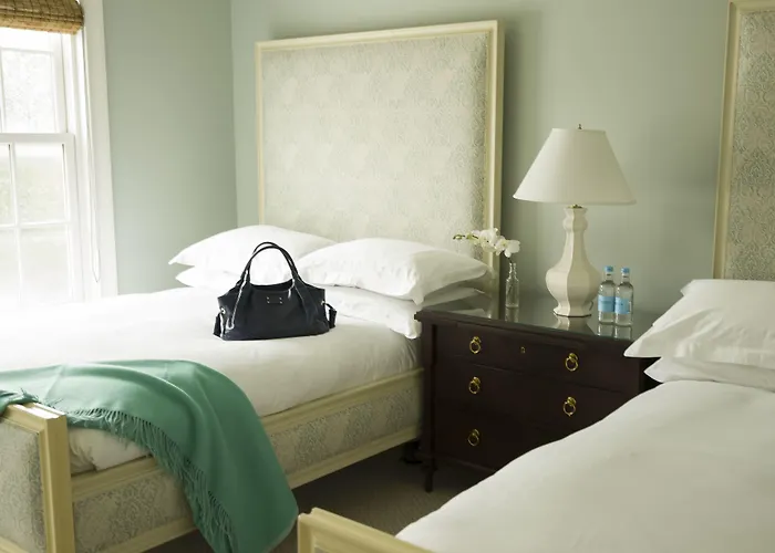 The Quogue Club