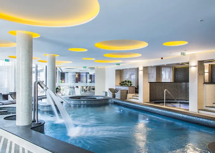 Aura Hotel Adults Only