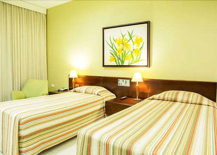 Jr Hotel