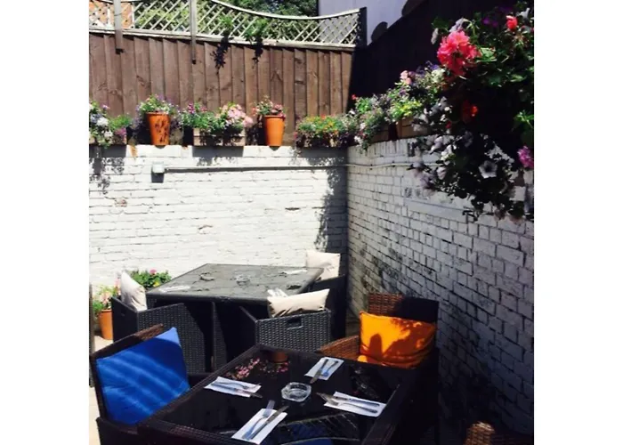 The Lion Hotel - Pub & Restaurant