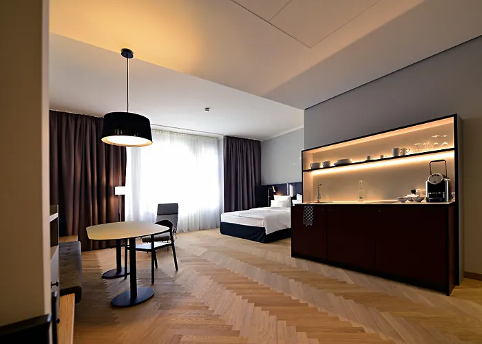 Melter Hotel & Apartments - A Neighborhood Hotel