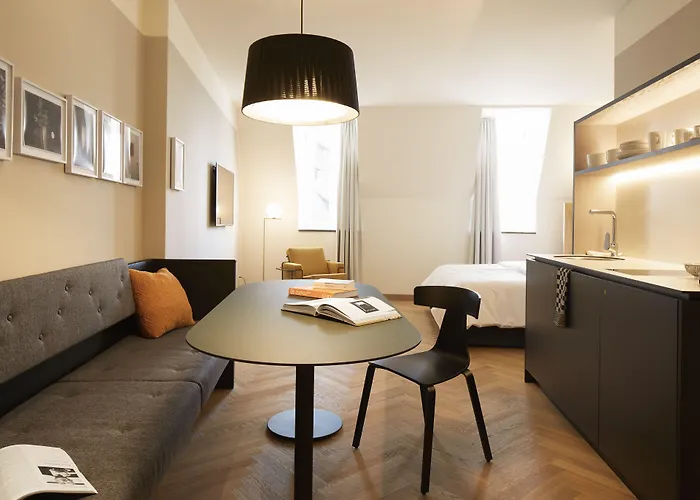Melter Hotel & Apartments - A Neighborhood Hotel