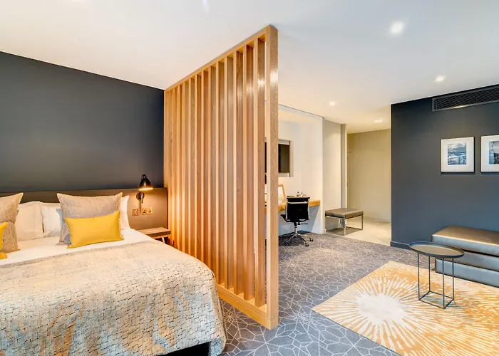 Apex City Of Bath Hotel