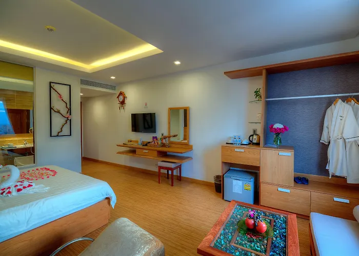 Orussey One Hotel & Apartment