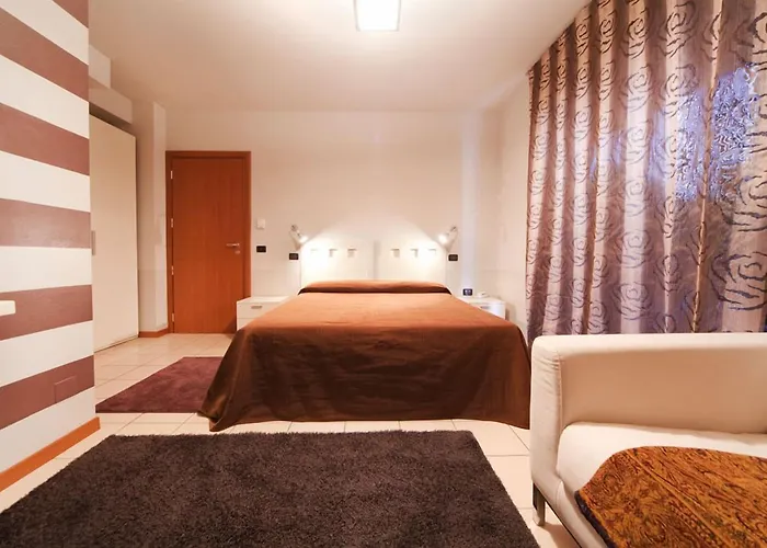 Agora Hotel - Calamandrana