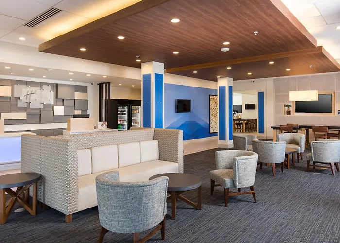 Holiday Inn Express Visalia-Sequoia Gateway Area By Ihg