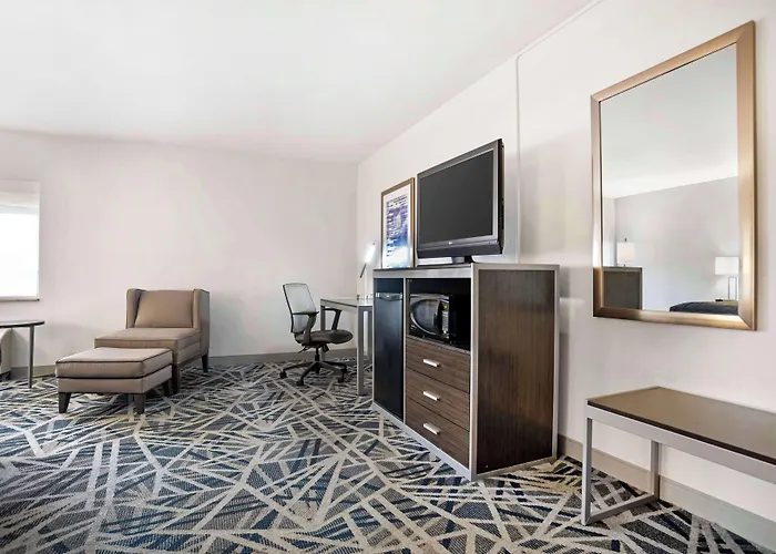Country Inn & Suites By Radisson, Montgomery East I-85