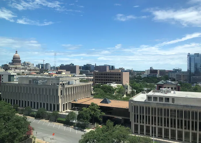 Hyatt House Austin/Downtown
