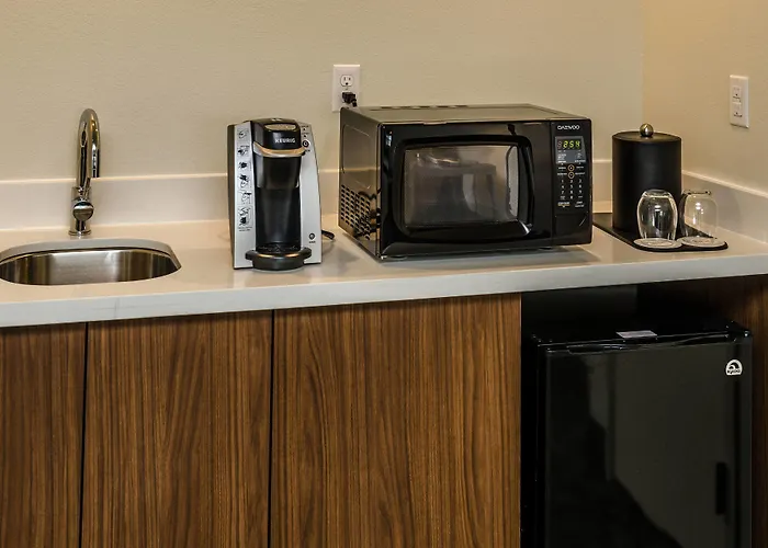Courtyard By Marriott Somerset
