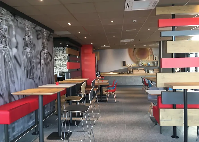 Ibis Niort Est Mendes France