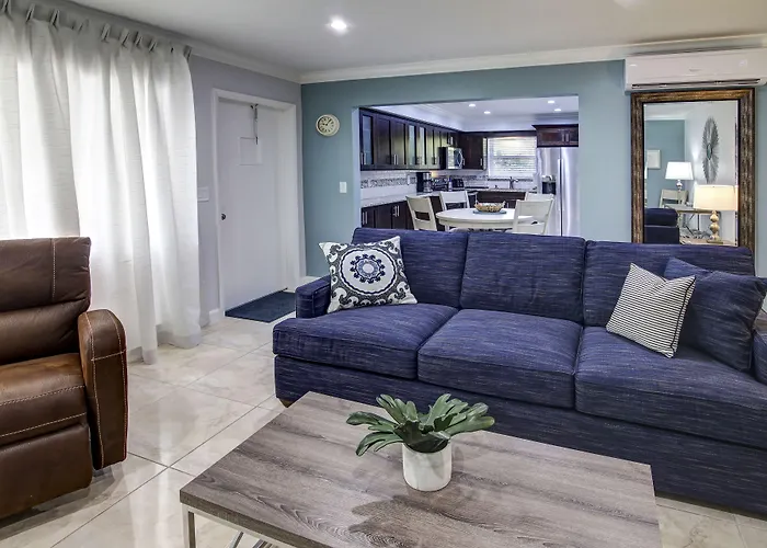 May-Dee Suites In Florida