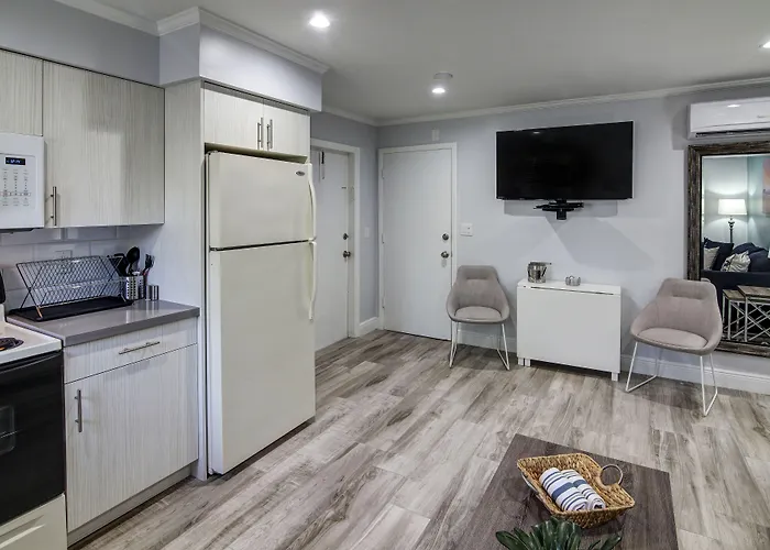 May-Dee Suites In Florida