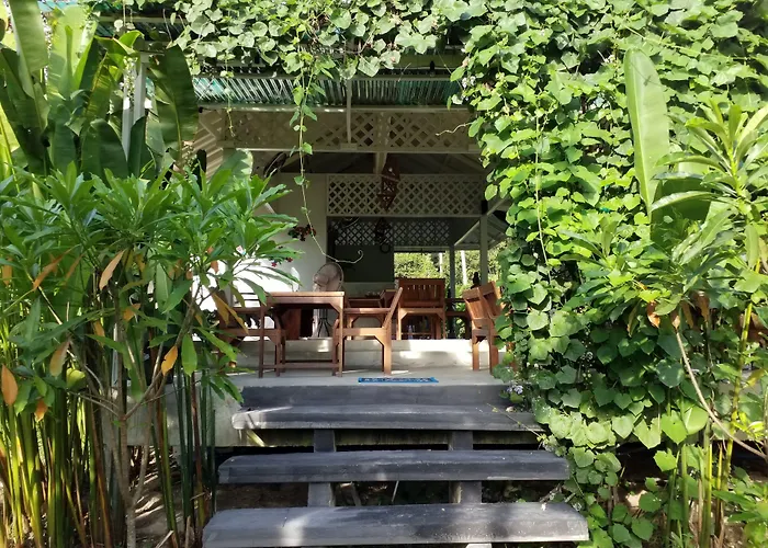 Baan Bua Cottage