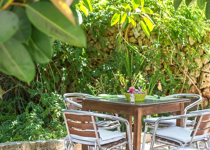 Hotel Rural Biniarroca - Adults Only