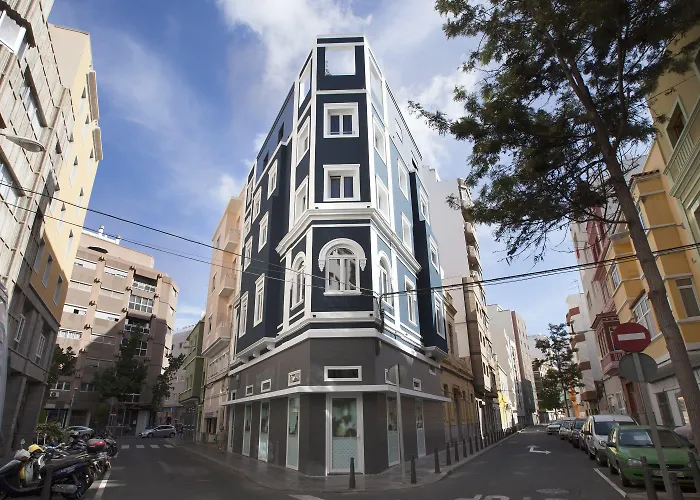 Gran Marina Suites