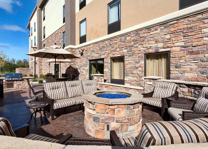 Hampton Inn & Suites Duluth North Mn