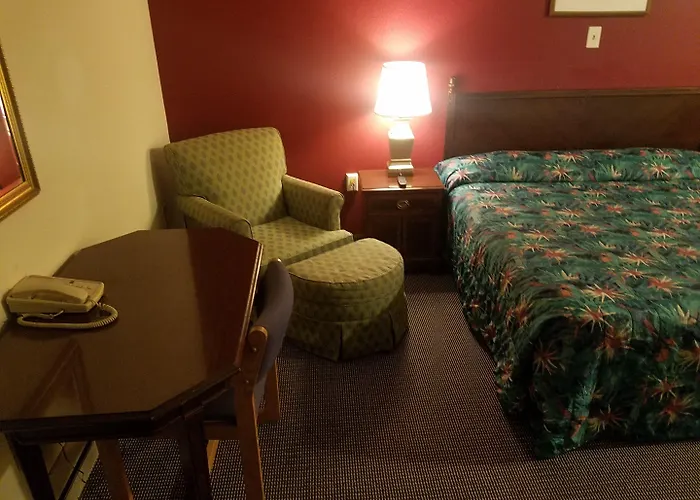 Maplehurst Motel